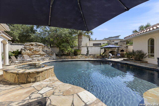 2 Belcourt Pl Property Photo 34
