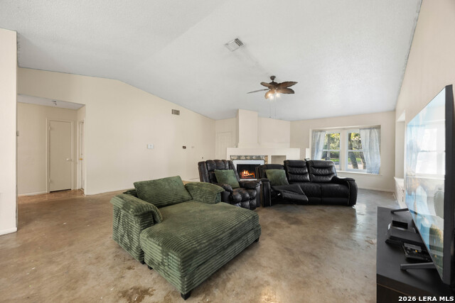 9051 Rich Trace St Property Photo 5