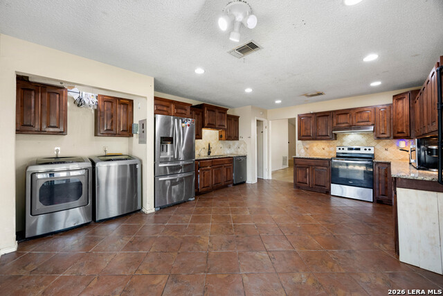 9051 Rich Trace St Property Photo 11