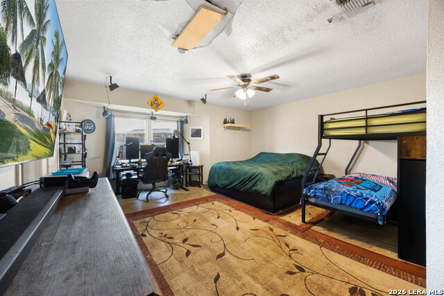 9051 Rich Trace St Property Photo 13