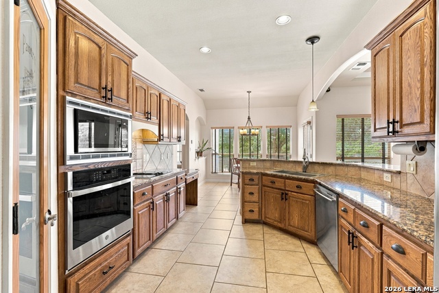 1236 Mossy Hollow Property Photo 7
