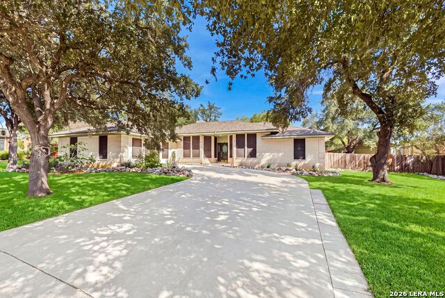 145 Will Rogers Dr Property Photo