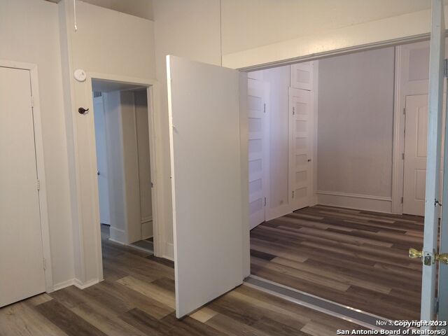 822 E Carson St Property Photo 9