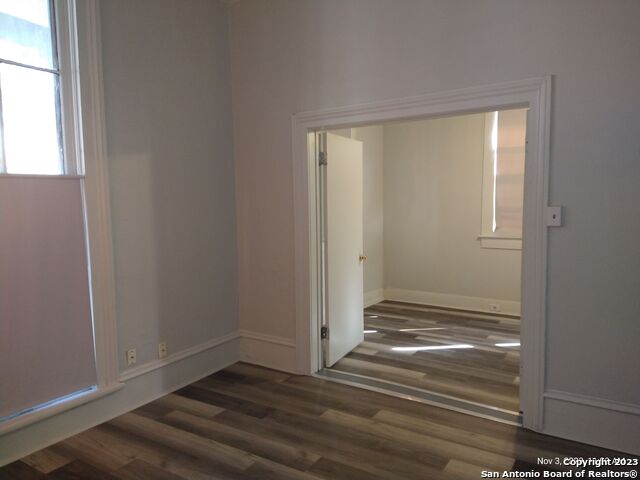 822 E Carson St Property Photo 11