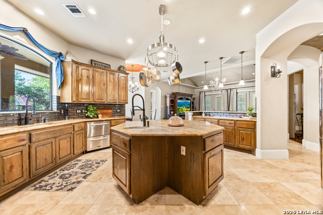 11011 Anaqua Spgs Property Photo 27