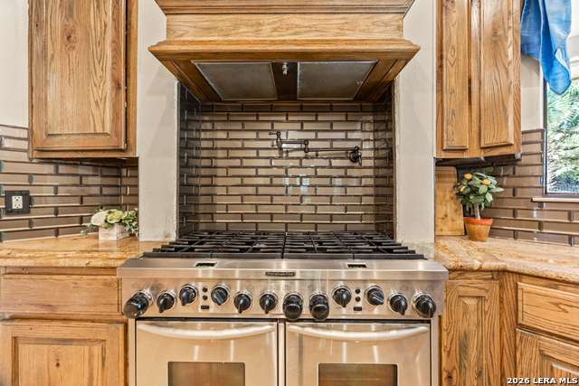 11011 Anaqua Spgs Property Photo 30