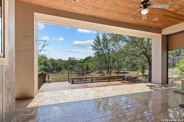 638 Cambridge Dr Property Photo 32