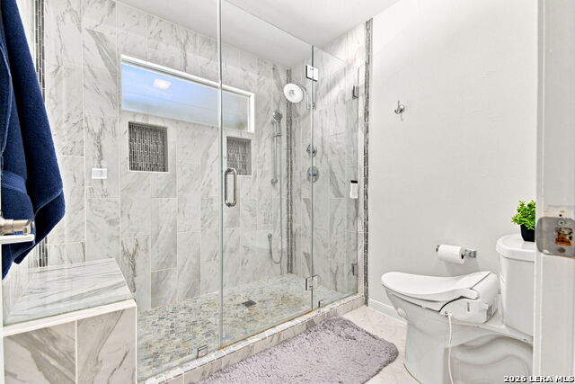 1739 Royal Crescent Property Photo 23