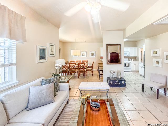 147 Chapel Hill Circle, Property Photo 1