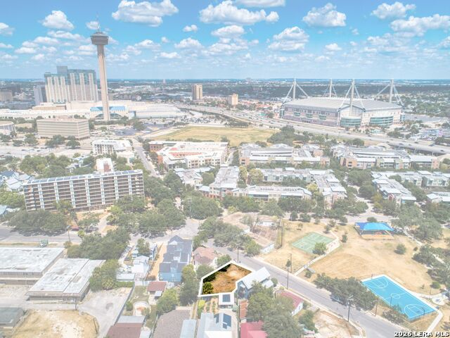 421 Labor Street Property Photo 14