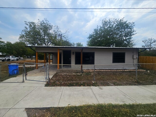 753 San Antonio Property Photo 1