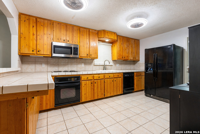 2114 Terminal Loop Rd Property Photo 11