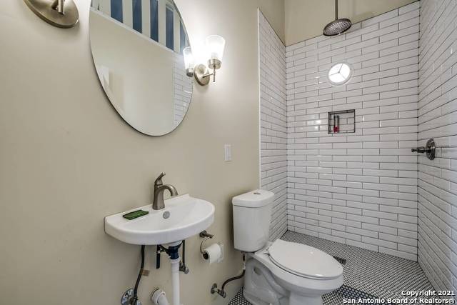 113 Leigh St Property Photo 11