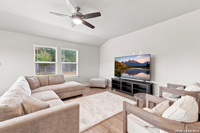 10726 Yellowtail Blvd Property Photo 4