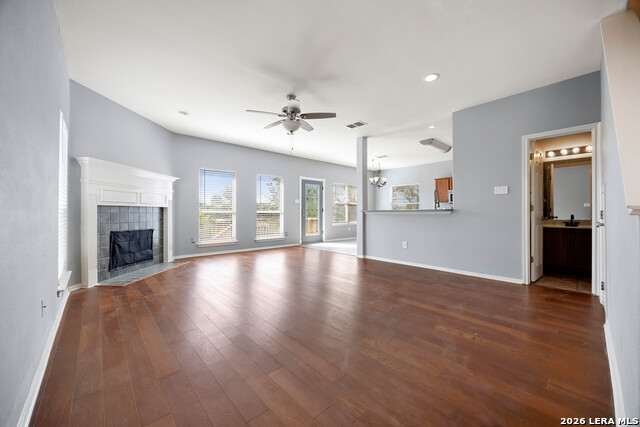 21806 Goldcrest Run Property Photo 5