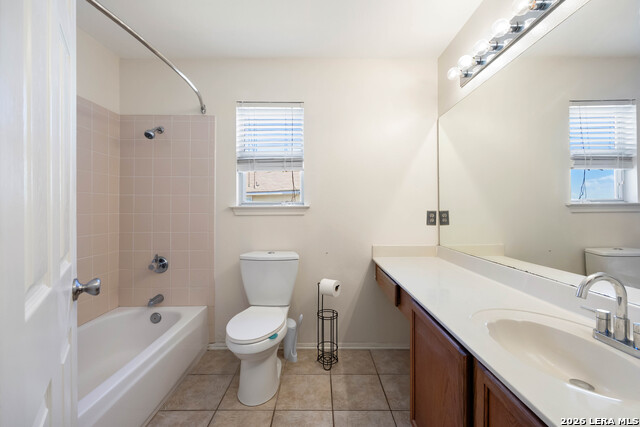 21806 Goldcrest Run Property Photo 25