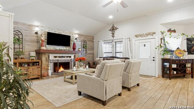 744 Crestview Property Photo 7