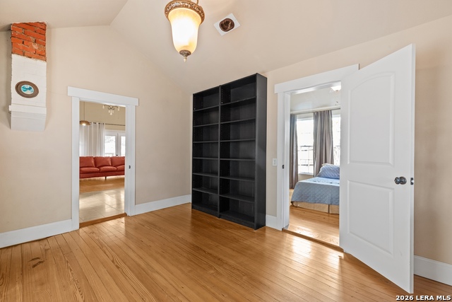 606 Franklin Property Photo 10