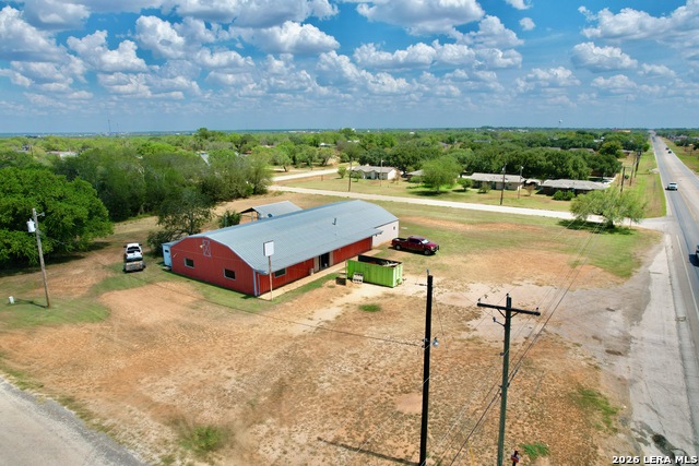 3105 Zanderson Ave Property Photo 4