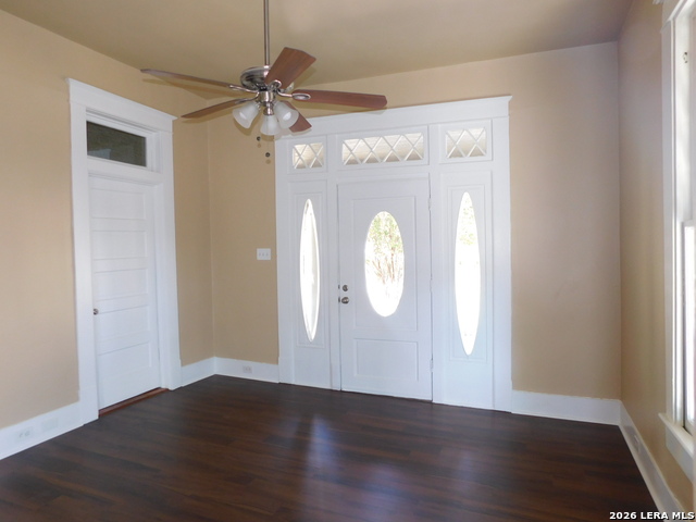 411 Blanco Rd Property Photo 2