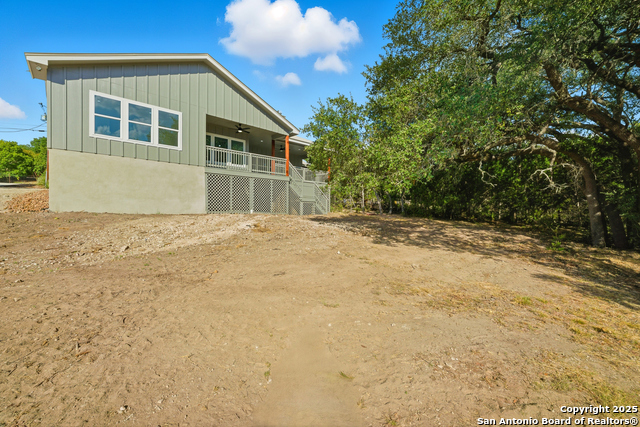 207 Deer Oaks Dr Property Photo 39