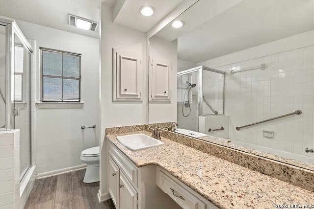 8415 Fredericksburg Property Photo 15