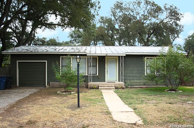 182 Woodland Ave Property Photo 1