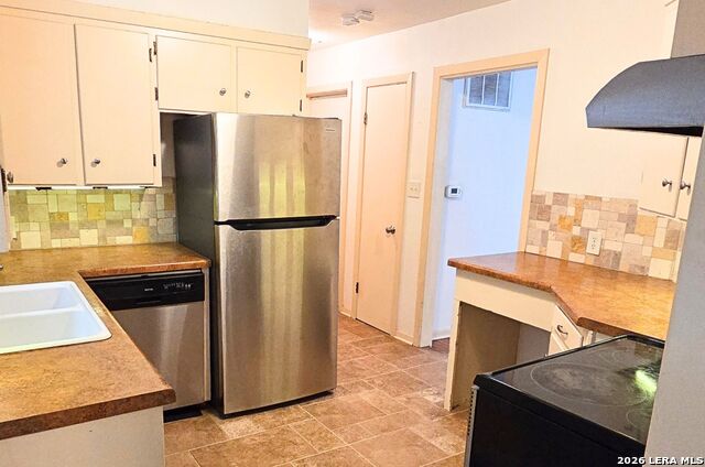 182 Woodland Ave Property Photo 5