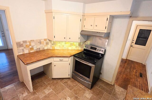 182 Woodland Ave Property Photo 6