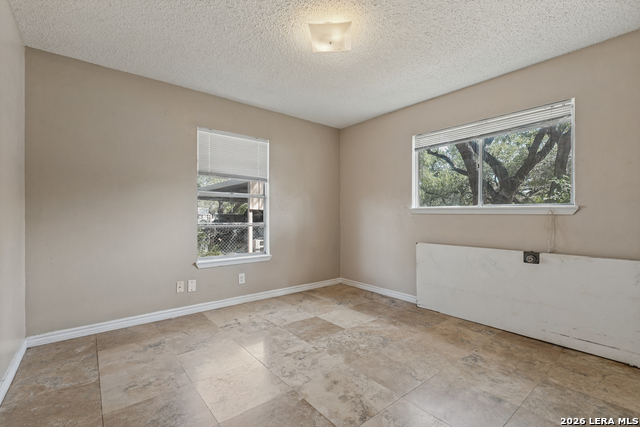 304a Fox Run Property Photo 8