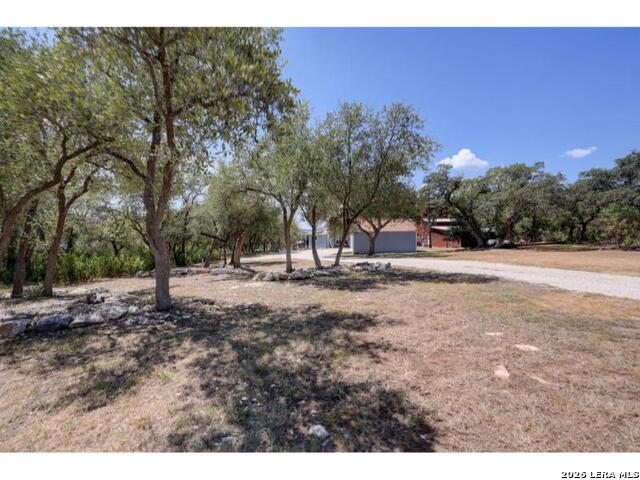 3811 Potters Creek Rd Property Photo 4