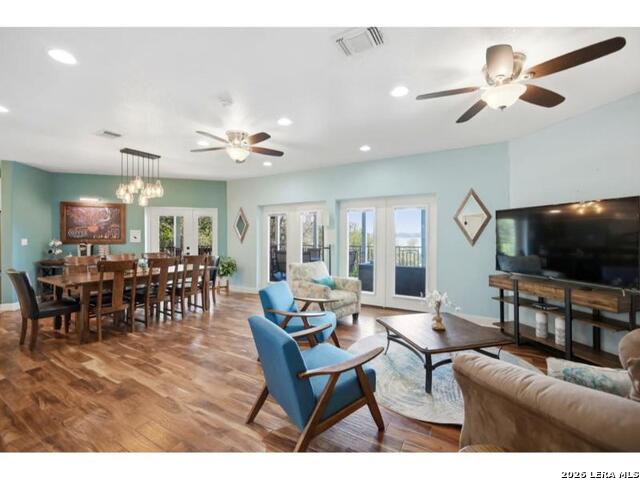 3811 Potters Creek Rd Property Photo 7