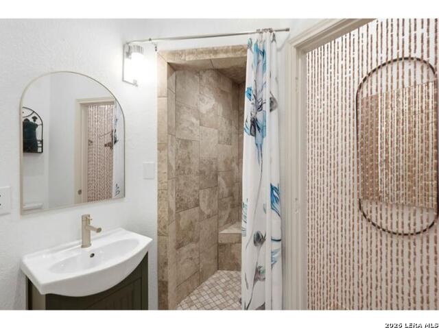 3811 Potters Creek Rd Property Photo 32