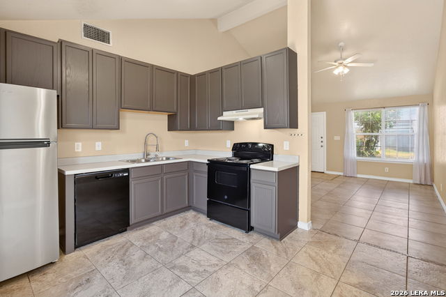 9140 Timber Path Property Photo 8