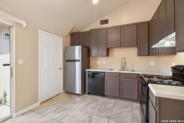 9140 Timber Path Property Photo 9