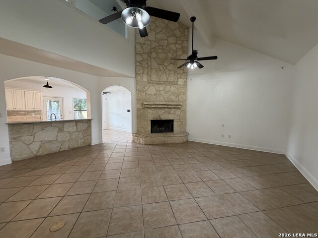 4247 Richmond Ave Property Photo 5