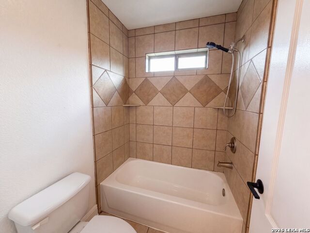 4247 Richmond Ave Property Photo 14