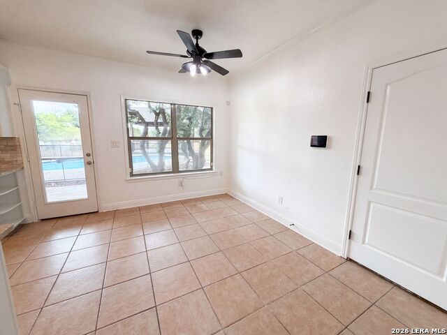 4247 Richmond Ave Property Photo 18