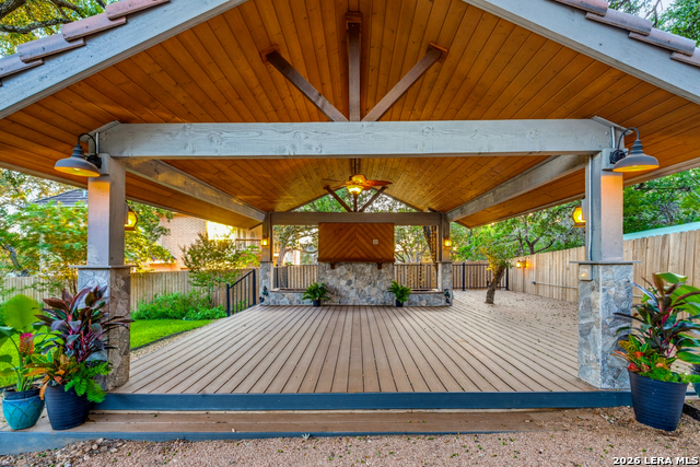 15811 Mission Rdg Property Photo 5