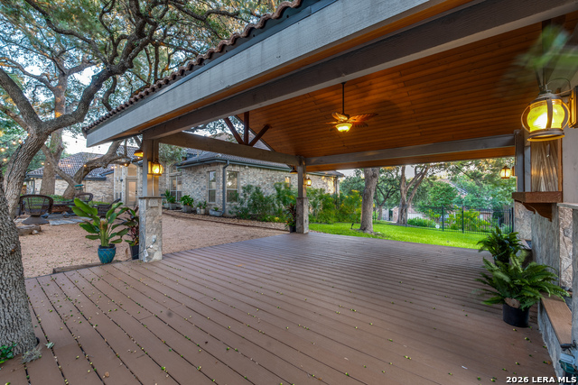 15811 Mission Rdg Property Photo 7