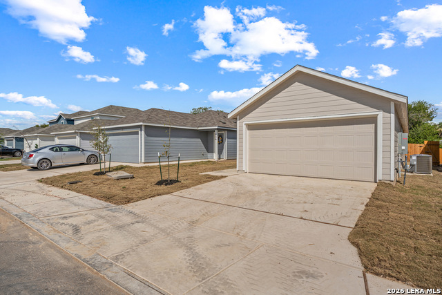 430 Argyle Hl Property Photo 1