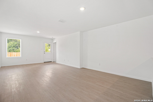 430 Argyle Hl Property Photo 8