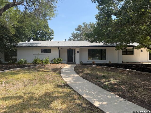 106 Briarcliff Dr Property Photo 1
