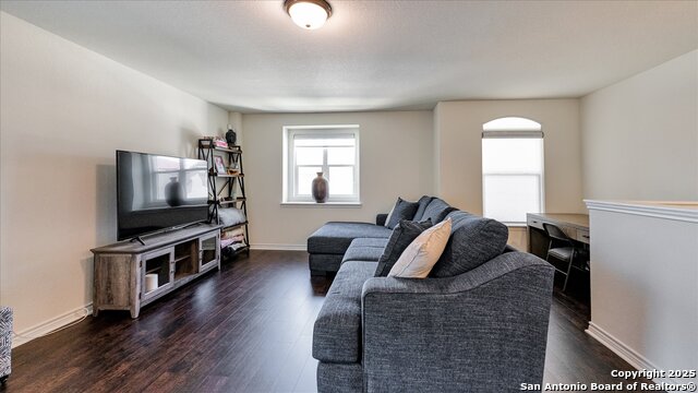 7628 Lorca Property Photo 8