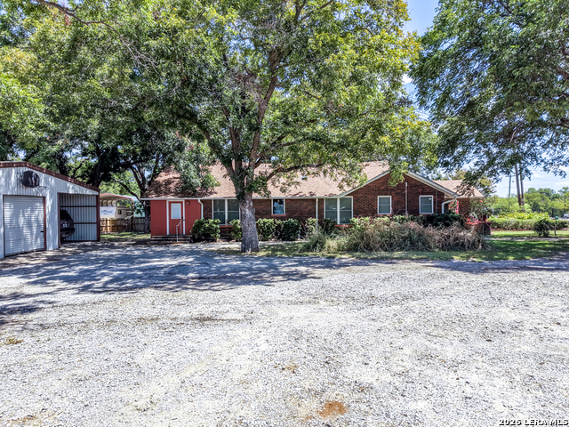 509 E Almante Avenue Property Photo 12