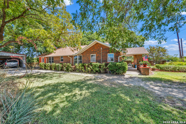 509 E Almante Avenue Property Photo 16