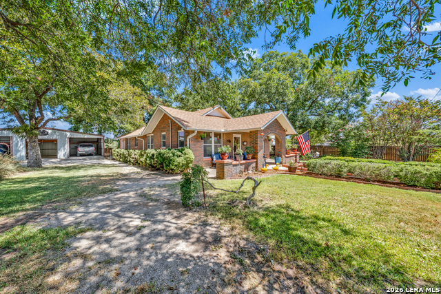 509 E Almante Avenue Property Photo 19