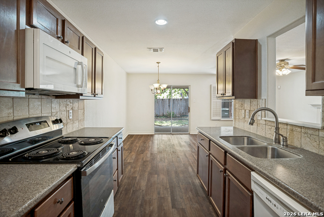 7739 Rustic Park Property Photo 10