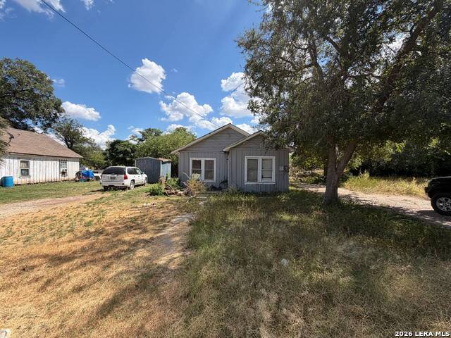 527 Boone Street Property Photo 2