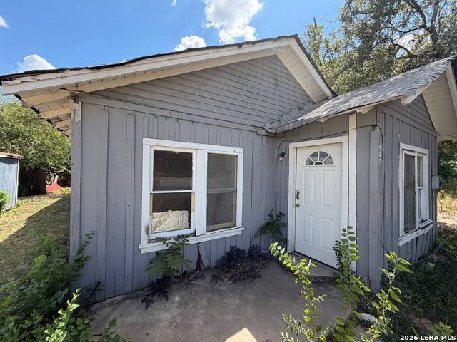 527 Boone Street Property Photo 6